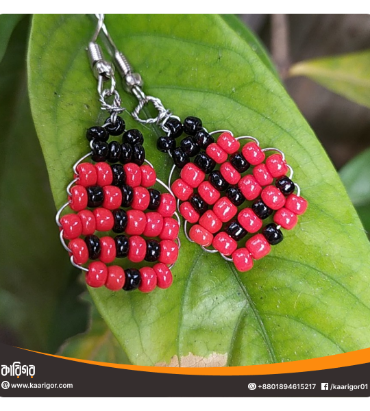 Ladybug - Beaded Earrings